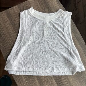 Lululemon Athletica White Patterned Cropped Tank Top